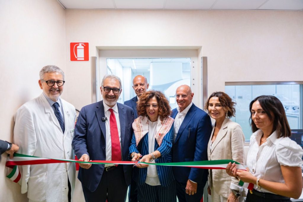 Rocca inaugura la risonanza magnetica 3 Tesla all’ospedale Sant’Andrea. Innovazione per la salute.