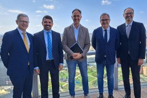 Accordo tra 5 Regioni a Palazzo Lombardia per promuovere la filiera del pioppo.