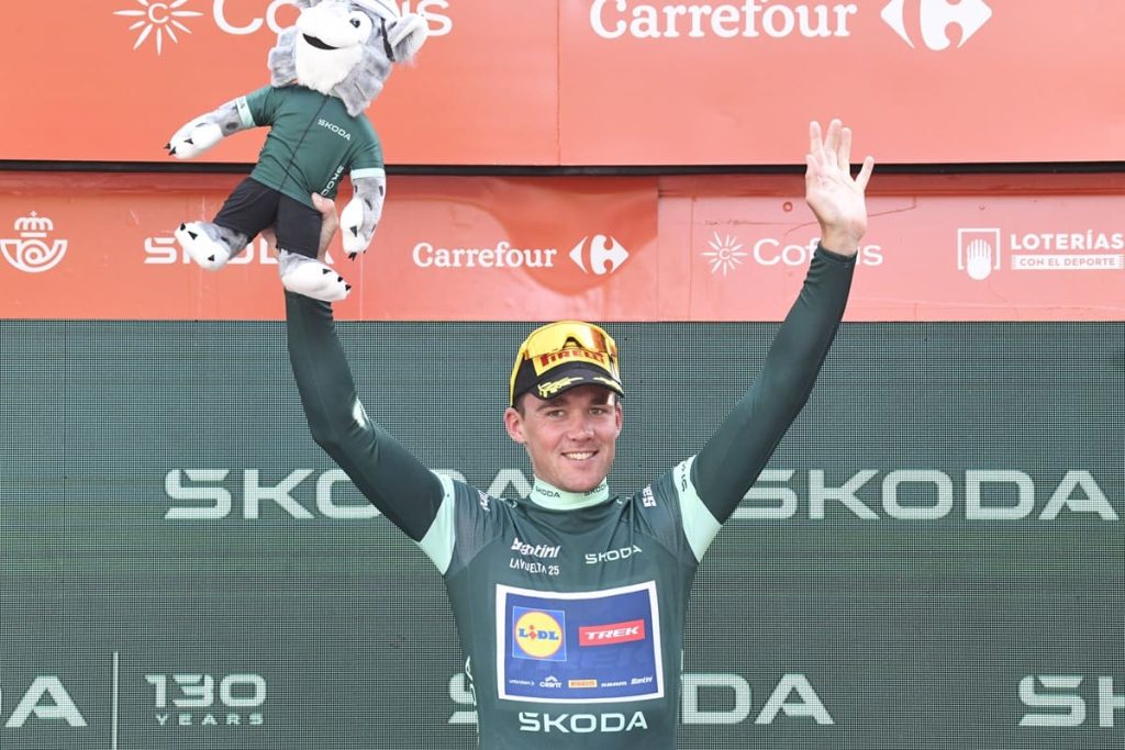 Pedersen vince la 15ª tappa della Vuelta, Vingegaard mantiene la maglia rossa.