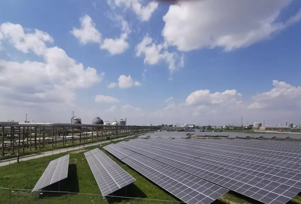 Inaugurato il Nuovo Impianto Fotovoltaico di Plenitude a Porto Marghera MILANO (ITALPRESS)...