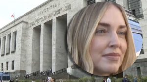 Donna di 70 anni richiede 500 euro: la storia che sorprende tutti