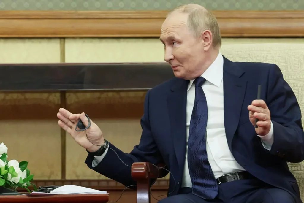 Putin: “La Russia non attaccherà l’Europa, ma l’adesione ucraina alla NATO è inaccettabile.”