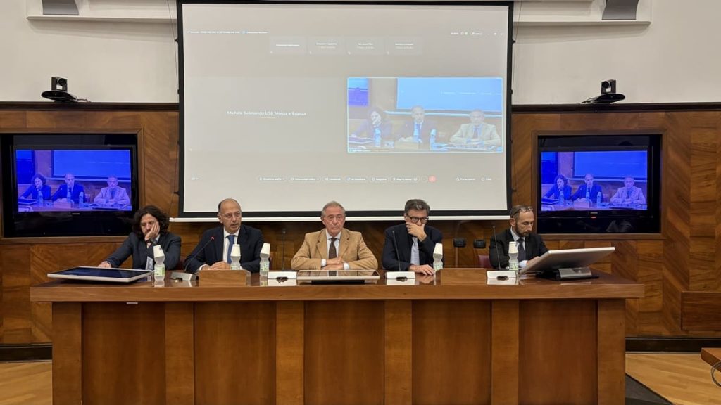 Stm ritira l’annuncio di esuberi per lo stabilimento di Agrate, positiva novità per i lavoratori.