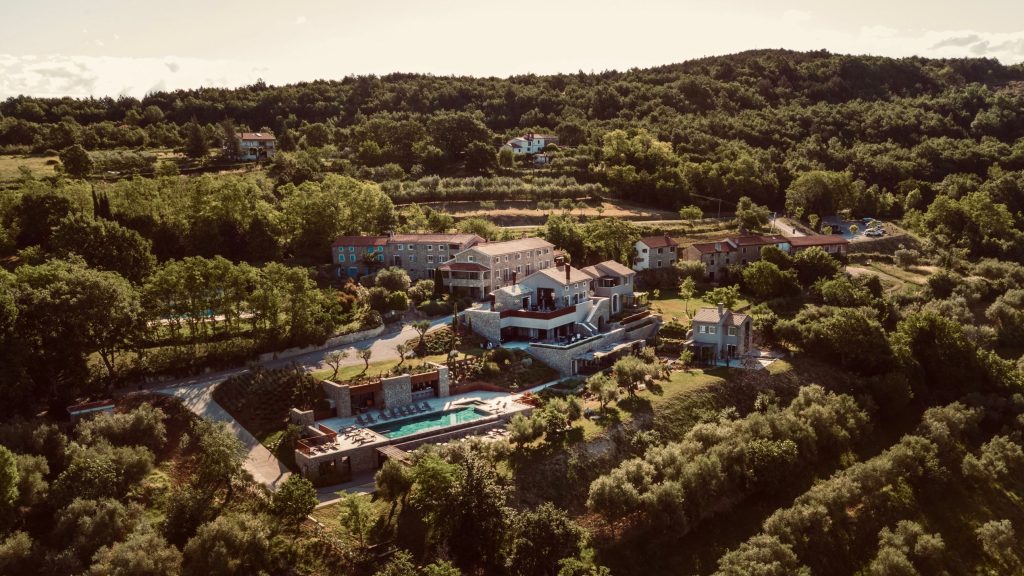 La Bellezza della Croazia: I Migliori Hotel da Scoprire Quando pensi alla Croazia, quali immagini ti...