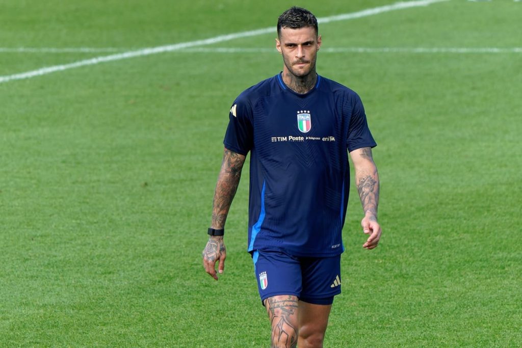 Scamacca abbandona il ritiro della Nazionale per un infortunio fisico. Emergenza attaccante!