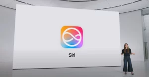 Apple testa internamente il chatbot ‘Veritas’ per aggiornamenti sull’intelligenza artificiale di Siri.