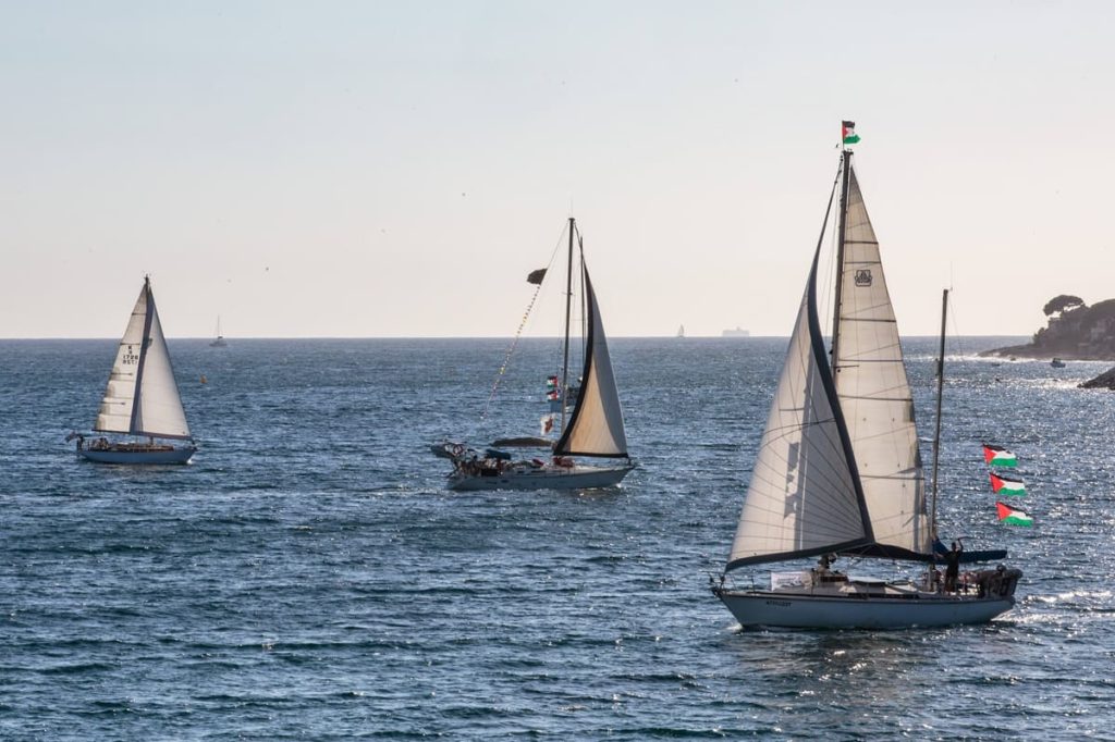 Ultimi 15 italiani in Israele rientrano: Corrado denuncia il mancato rispetto dello Stato di diritto.