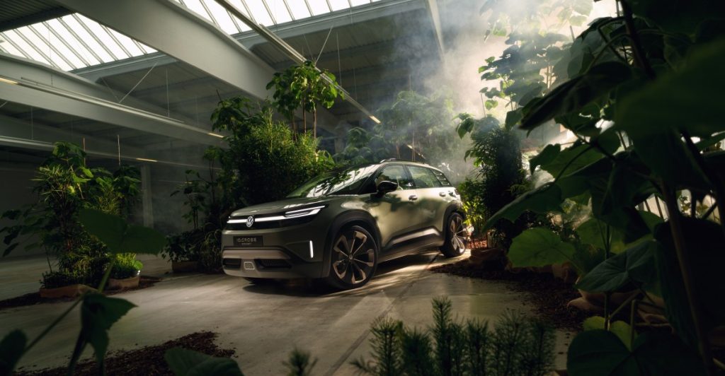 Volkswagen presenta ID. Cross: il nuovo concetto di SUV elettrico accessibile e innovativo.