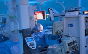 A Modena effettuato il primo trapianto di fegato robotico da donatore vivente.