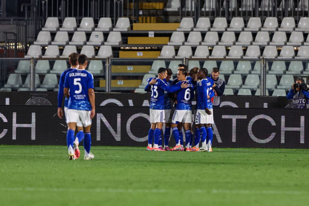 Como trionfa 3-0 sul Sassuolo e accede agli ottavi di Coppa Italia.
