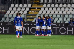 Como trionfa 3-0 sul Sassuolo e accede agli ottavi di Coppa Italia.