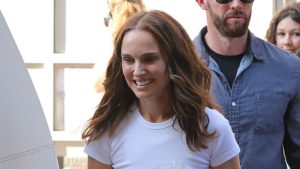 Natalie Portman sfoggia le migliori UGG Tasman a New York: scopri dove trovarle!