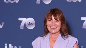 Colora ogni stagione: il look lilla di Lorraine Kelly dimostra che i pastelli sono sempre trendy.