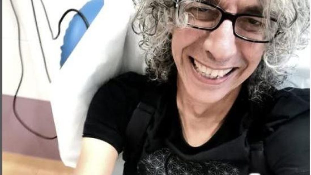 Giovanni Allevi: la sua straordinaria promessa nonostante la battaglia contro il mieloma multiplo.