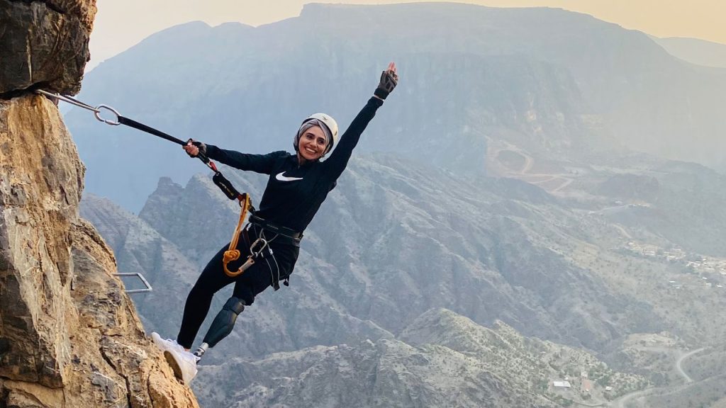 Quando viaggio da sola, non sono solo una donna con una gamba, ma Zainab.