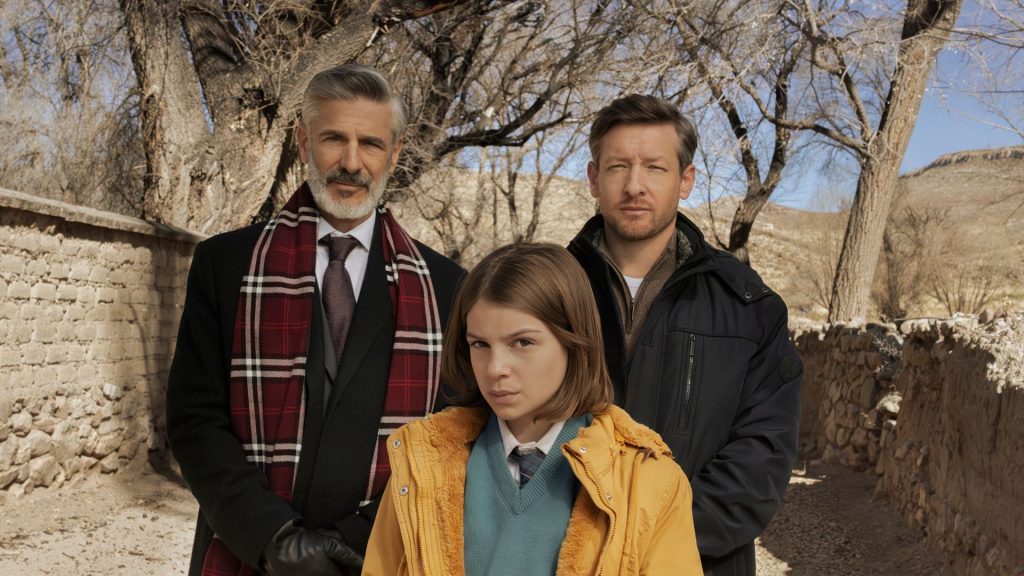 “Maledizioni” su Netflix: un viaggio avvincente tra mistero e suspense che cattura gli spettatori.