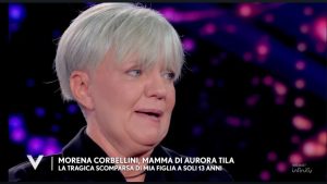 Morena Corbellini in lacrime a Verissimo: “Sopravvivo senza mia figlia Aurora”