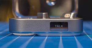 Nuovo case di ricarica Nothing: audio per auricolari migliorato con Super Mic.