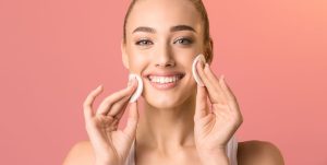 Skincare anidra: scopri cos’è e i suoi numerosi vantaggi per la pelle.