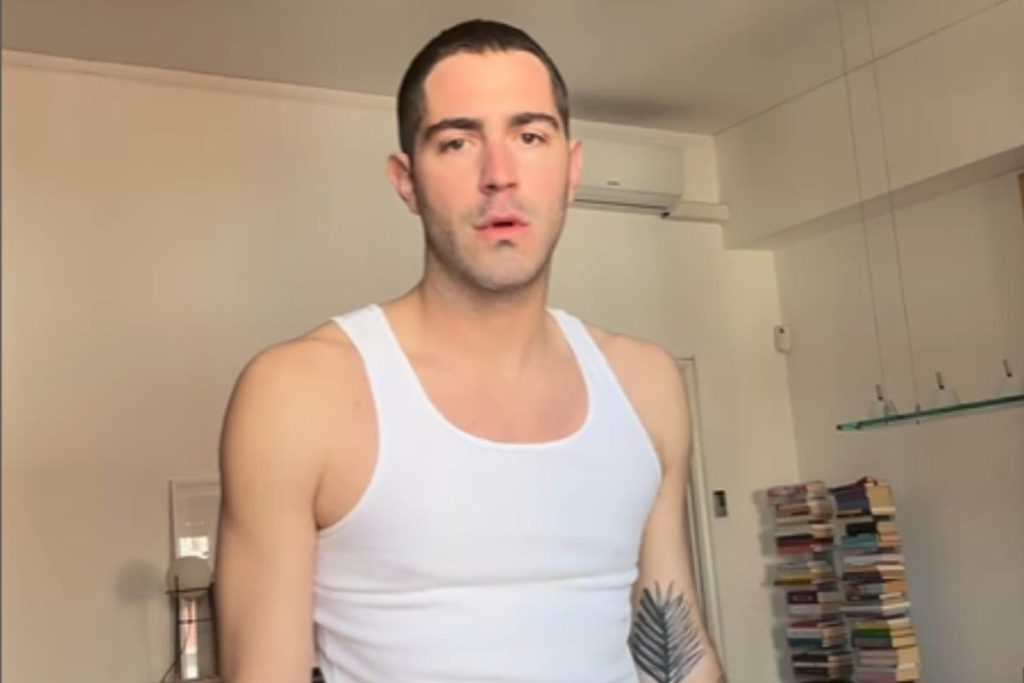 Tommaso Zorzi escluso dal Grande Fratello: ecco i motivi della sua bocciatura.