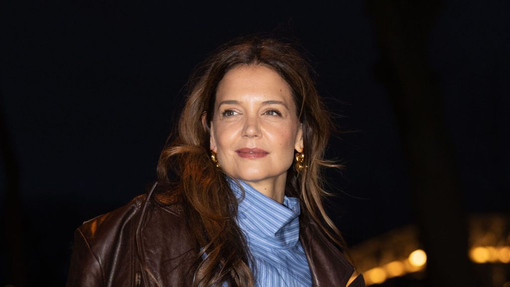 Katie Holmes è da sempre un'icona di stile, e per questa stagione autunnale ci offre una fonte...