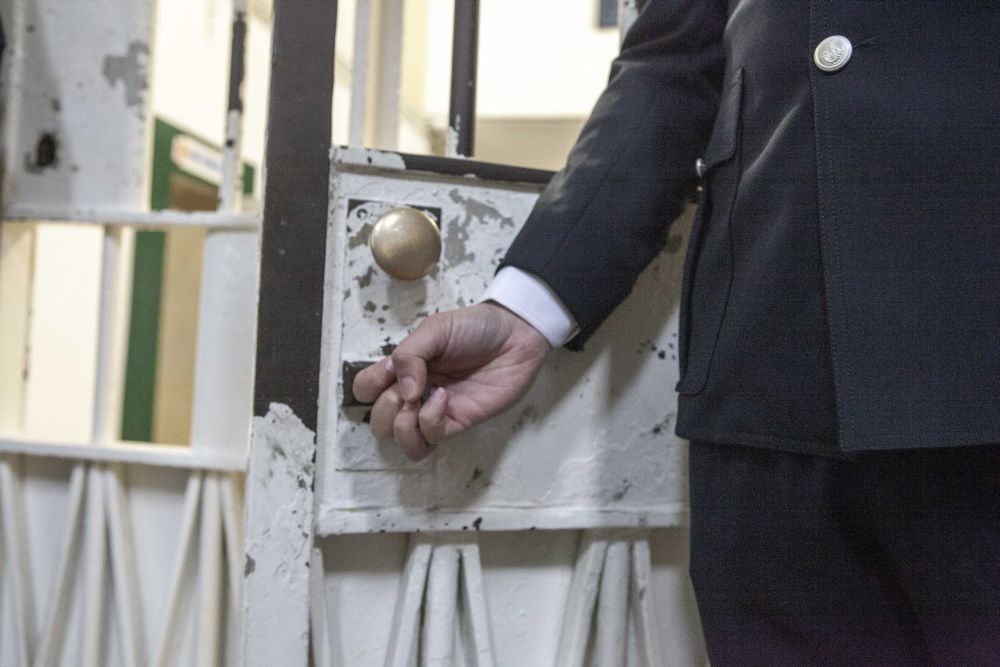 Due morti in poche ore al Carcere di San Vittore: indagini della Procura in corso.