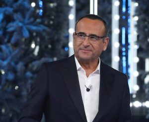 Sanremo 2026, Carlo Conti: 26 artisti previsti, possibile aumento a 28 partecipanti