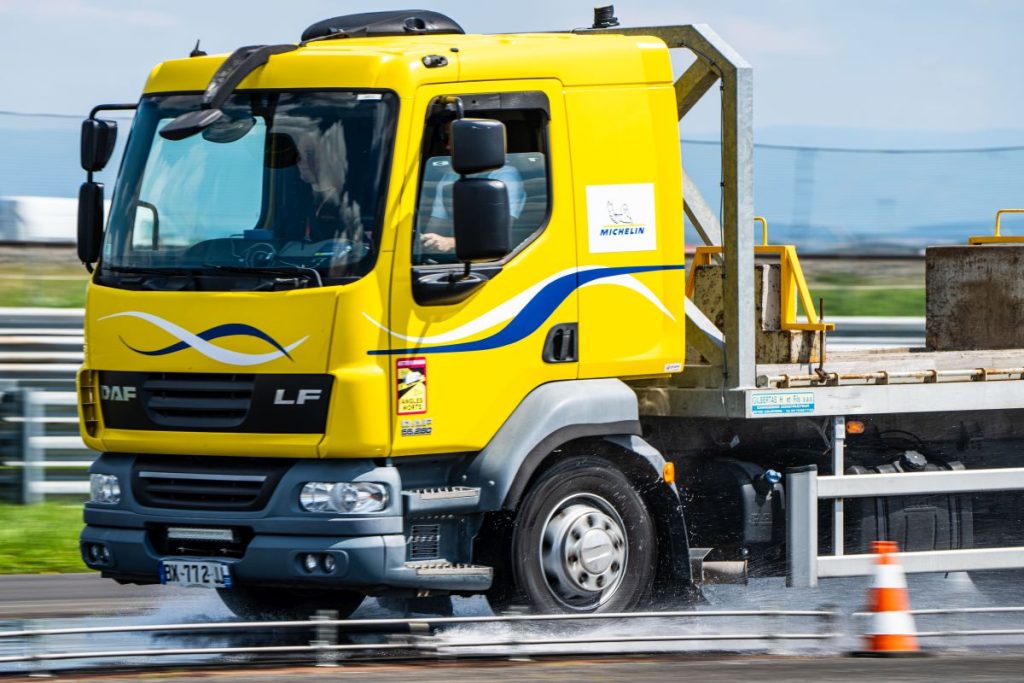 Nuova Linea di Pneumatici Michelin per Veicoli Pesanti Michelin ha recentemente svelato la sua...