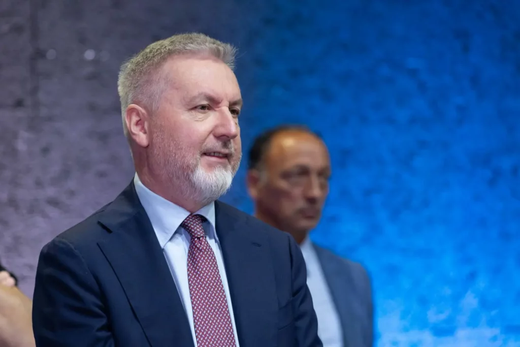 Il rispetto per chi manifesta è fondamentale: le parole di Guerini