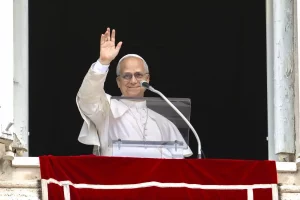 Papa Francesco: “Ascoltate il grido dei poveri, rispondete alle loro esigenze.”