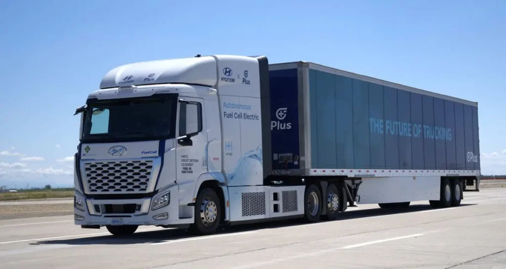 Hyundai e PlusAI: premiate da “Time” per l’innovativo camion XCIENT.