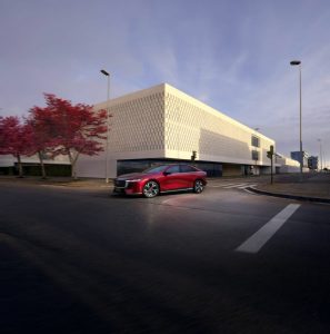 Mazda6e conquista cinque stelle Euro NCAP: sicurezza e innovazione al top nel segmento auto.