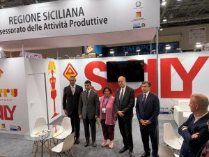 Imprese siciliane brillano a BakuBuild: opportunità e innovazione dal Mediterraneo all’Azerbaigian.