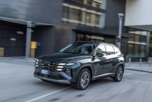 Nuova gamma motori Hyundai Tucson MY26: prestazioni e efficienza per ogni esigenza di guida.