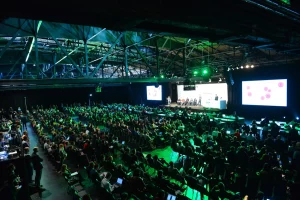 TechCrunch Disrupt 2025: Giornata 2, innovazioni e startup rivoluzionarie in evidenza.