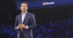 Satya Nadella nomina un nuovo CEO per le principali divisioni di Microsoft.