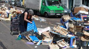Un italiano su 10 non può permettersi un pasto proteico: crisi al Sud e tra i giovani.