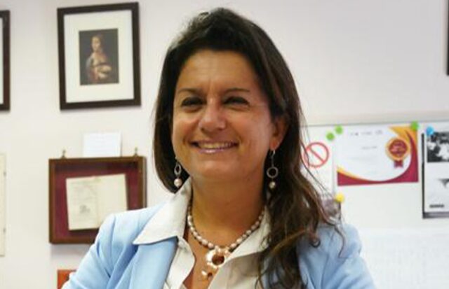 Il Ruolo del Dirigente Scolastico: Un Lavoro Complesso e Distintivo Essere dirigenti scolastici...