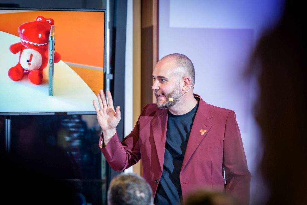 JAKALA lancia cHRoco: la rivoluzionaria piattaforma HR che integra tecnologia e valore umano.