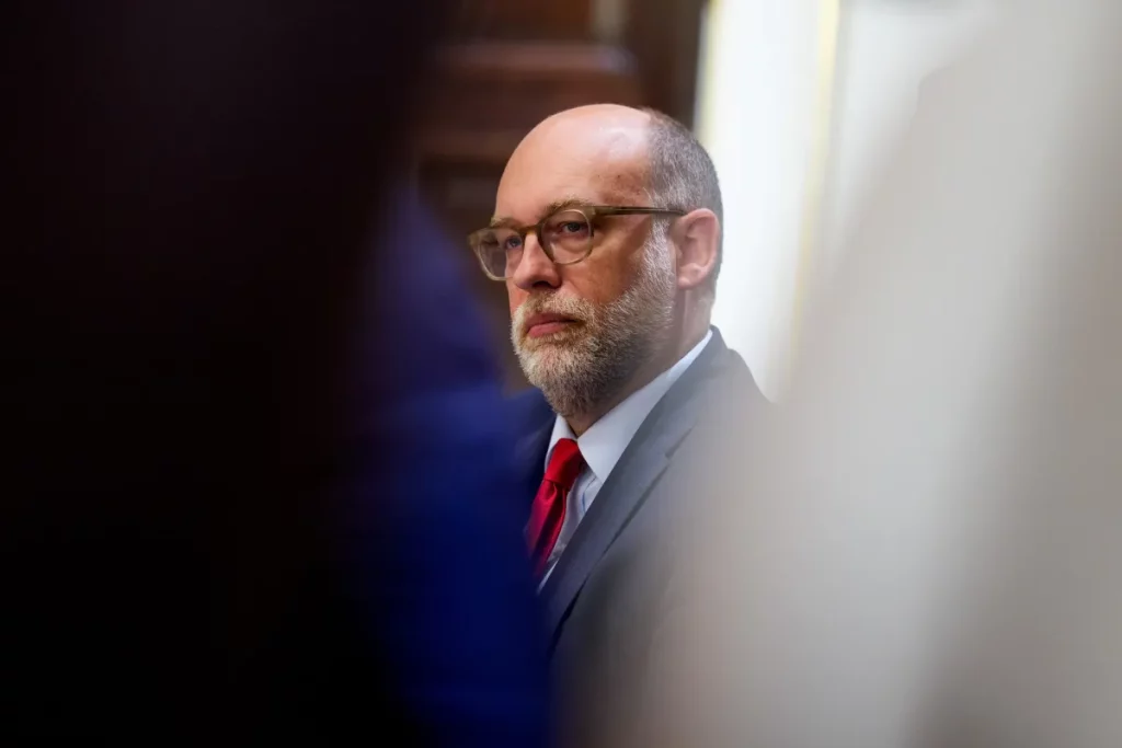 Il Dipartimento dell’Energia annulla progetti da 7,5 miliardi in stati perlopiù democratici.