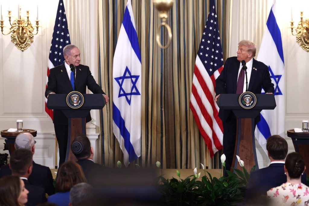 Trump: Netanyahu approva la sospensione dei bombardamenti e un nuovo piano di pace per Gaza.