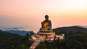 Scopri le esperienze imperdibili da vivere a Hong Kong: cultura, cibo e avventure spettacolari.