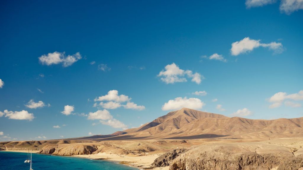 Scopri Tenerife: una Gemma Soleggiata delle Canarie Se cerchi una destinazione in Europa dove il...