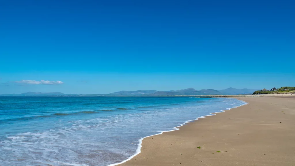 La splendida terra del Galles è ricca di leggende e miti, luoghi incantevoli e storie di eroi che...