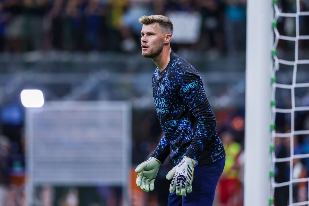 Inter: portiere Josep Martinez coinvolto in tragico incidente mortale con anziano in carrozzina.