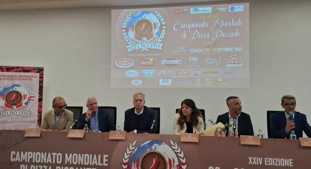 Scalea accoglie il Mondiale di pizza piccante il 28 e 29 ottobre. Un evento imperdibile!