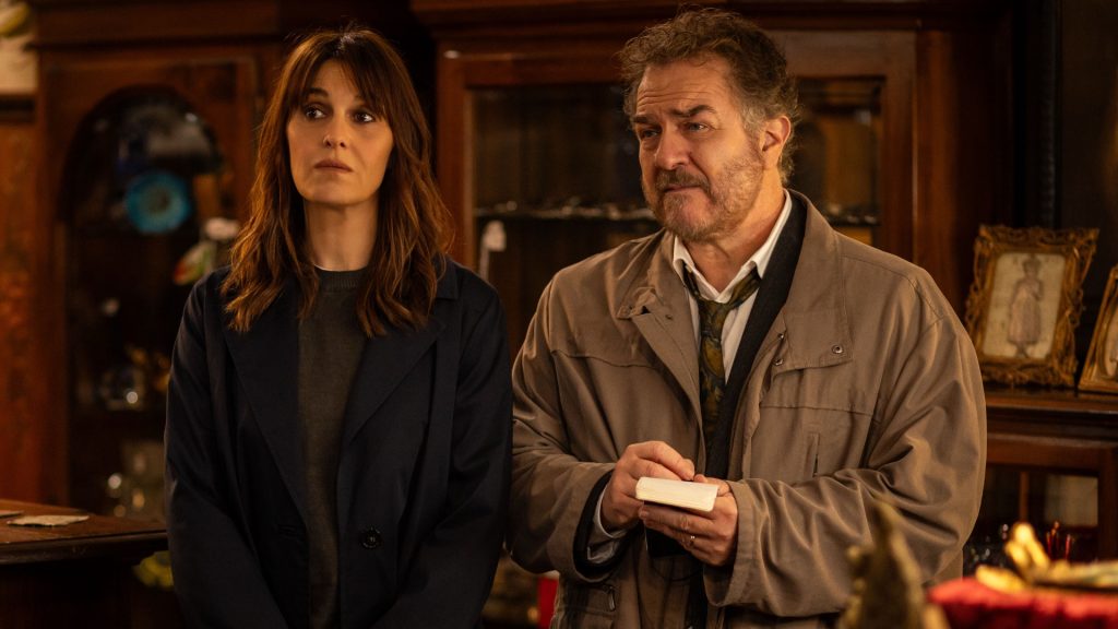 “Petra 3”: intrighi, nuovi casi e un amore incerto tra mistero e passione.