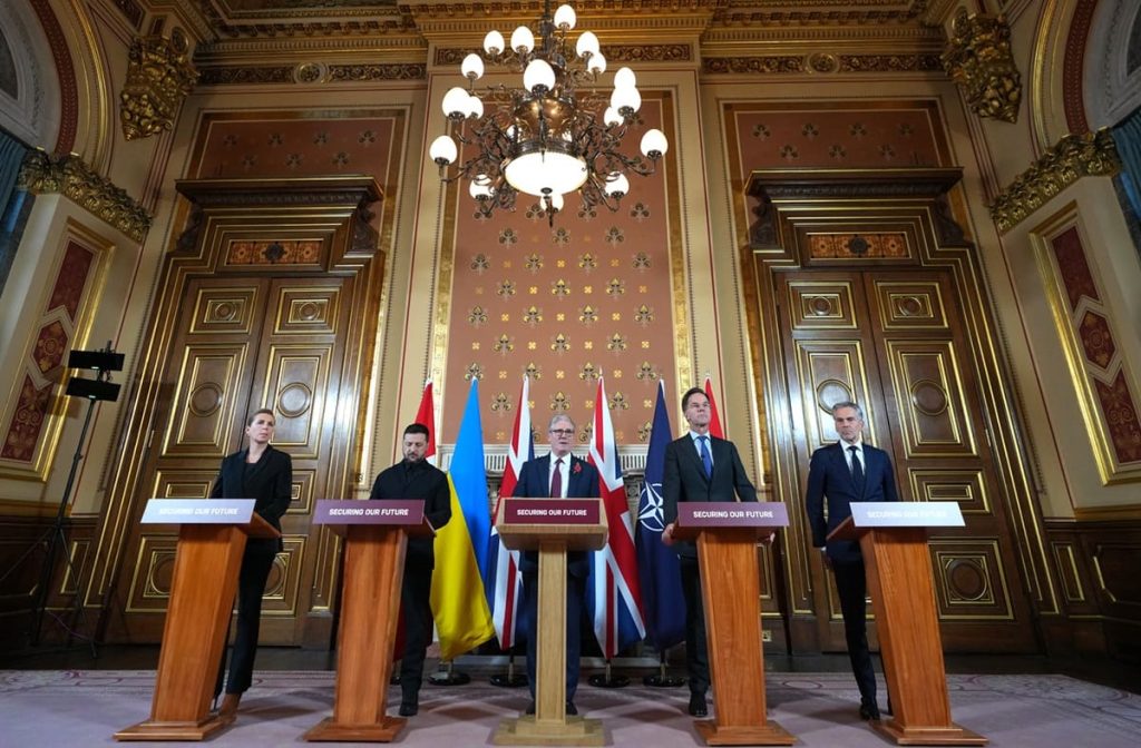 Meloni a Londra: unità Ue-Usa cruciale per il cessate il fuoco in Ucraina.