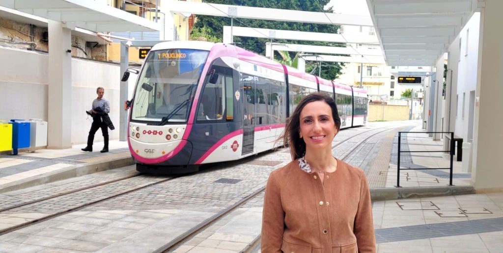 Cagliari: Riapertura della metropolitana leggera, ma il servizio resta da migliorare.