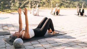 Pilates: Insegnanti svelano 5 esercizi da evitare in classe